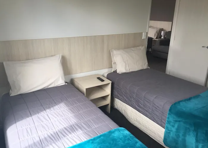 Rolleston Highway Motel