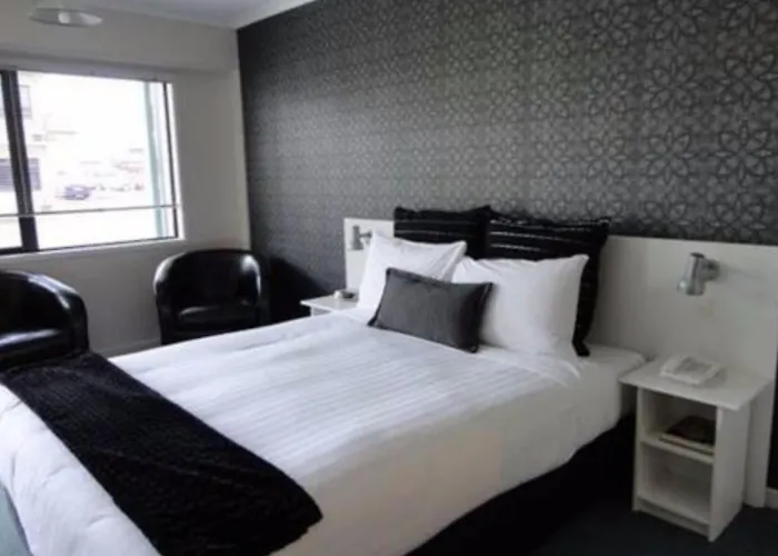 Abode On Courtenay Motor Inn