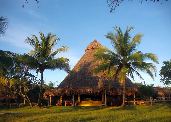 Hotel Playa Negra