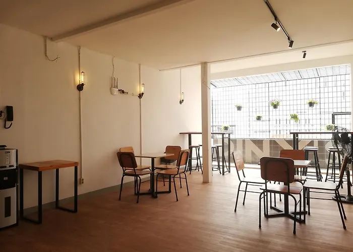 Pinx'S Hostel