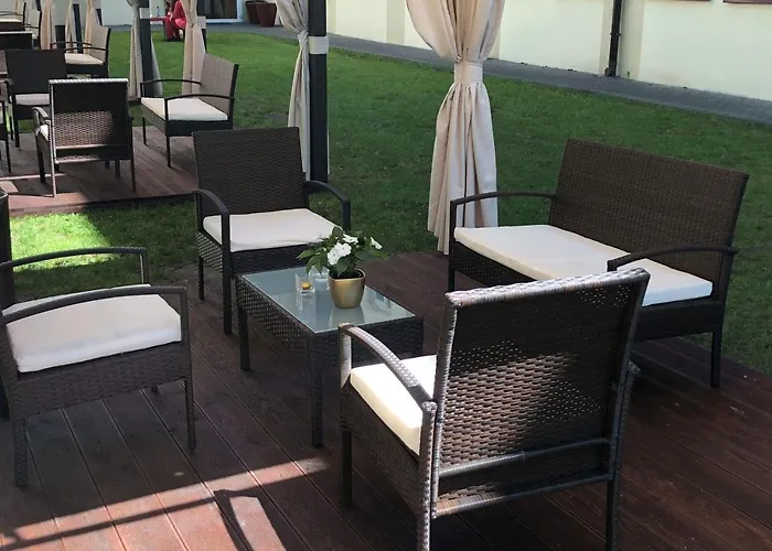 Hotel Holiday Park