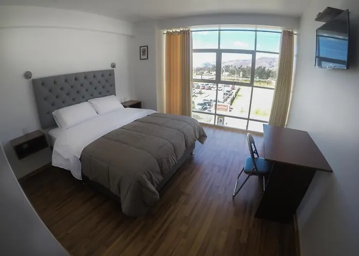 Hotel Ceynes Cajamarca