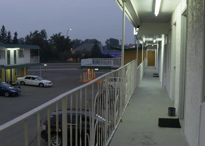 Sun-Dek Motel