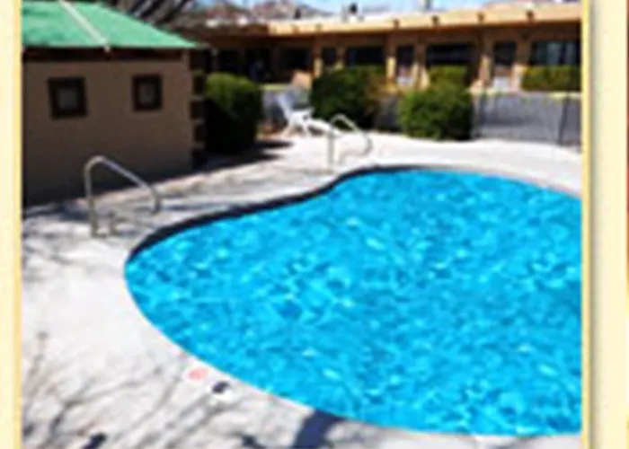 Redrock Country Inn