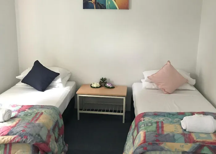 Tin Can Bay Budget Accommodation