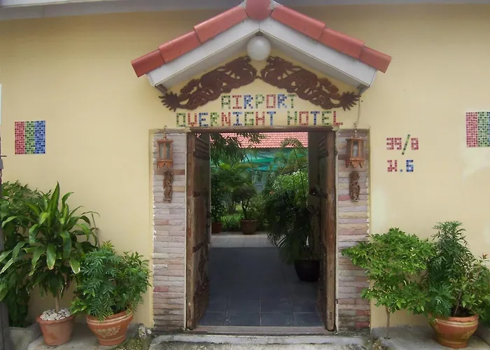 Phuket Airport Overnight Hotel