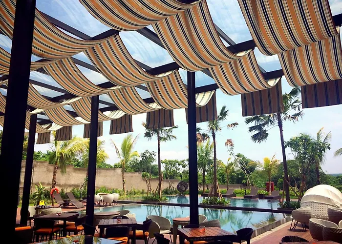 Harper Purwakarta By Aston