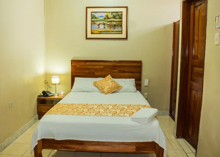 Hotel Golden Star