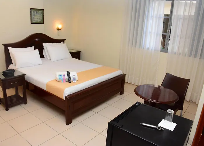 La Siesta Hotel