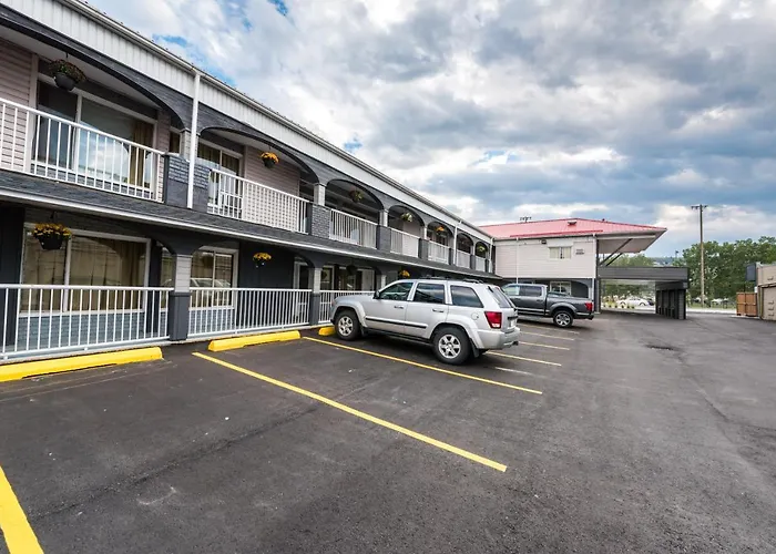 Olympia Lodge