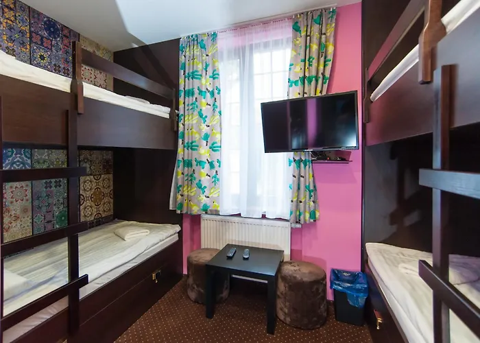 World Hostel - Old Town