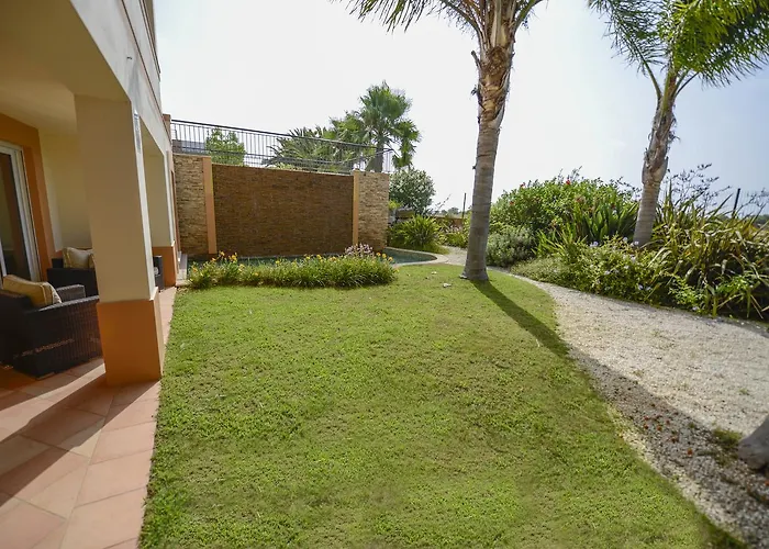 Ria Alvor Luxurious Golfview Villa