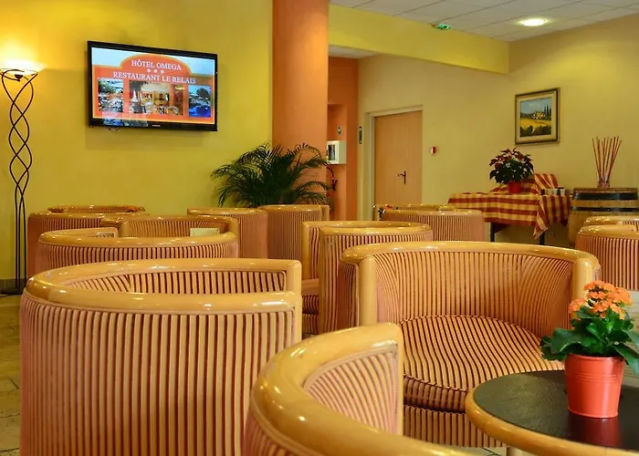 Hotel Omega