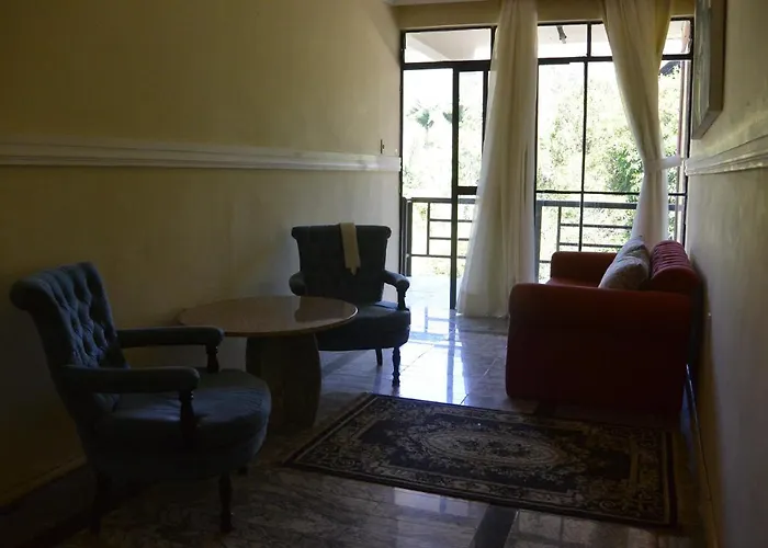 Ytacaranha Hotel de Serra