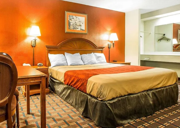 Howard Johnson By Wyndham Montpelier