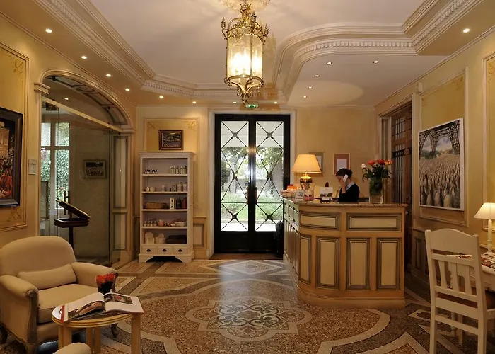 Manoir De La Roseraie - Les Collectionneurs