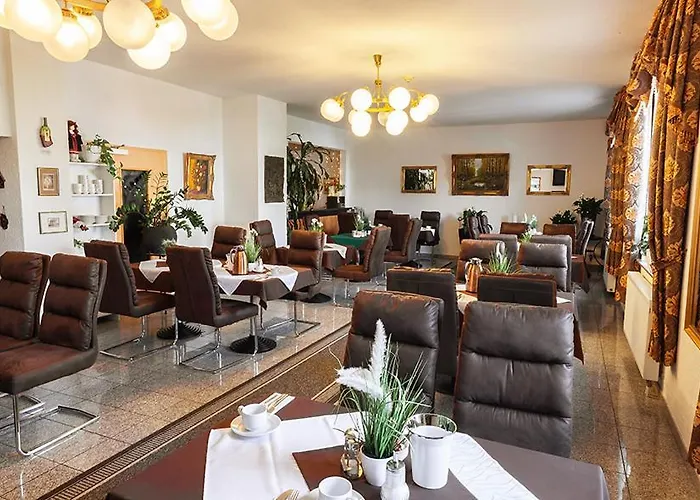 Hotel Avalon