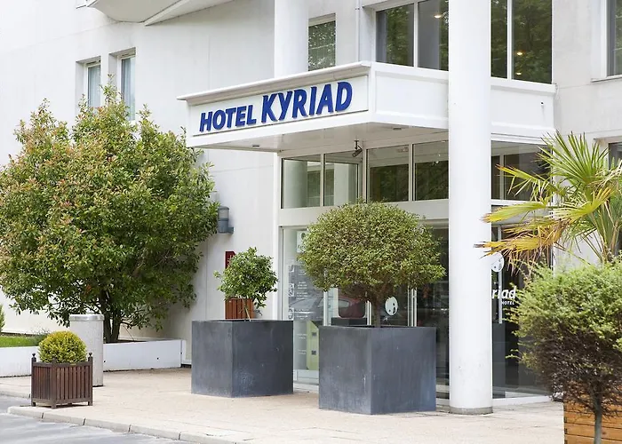 Cyan Hotel - Roissy Villepinte Parc Des Expositions