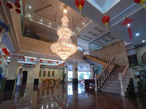 Anqing Yin Bin Business Hotel