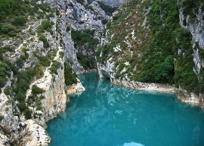 Hotel Restaurant Auberge Des Cretes Du Verdon