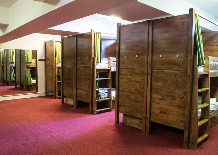 Palmers Lodge Hillspring At Willesden Green Londra