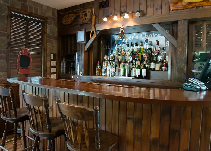 Trapper'S Choice Inn & Restaurant