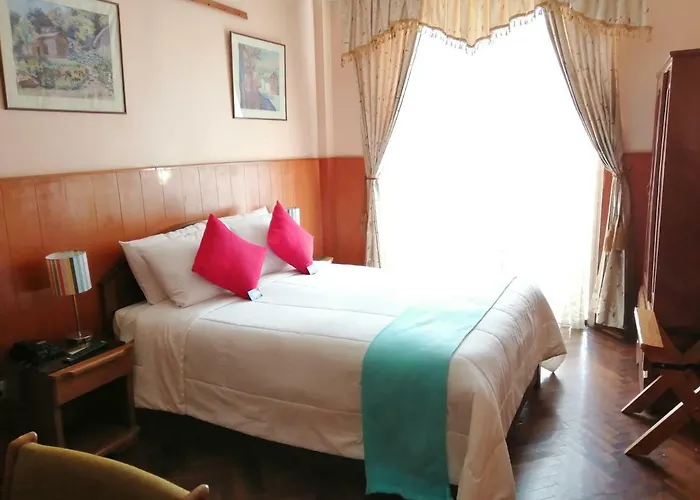Huaytusive Hotel