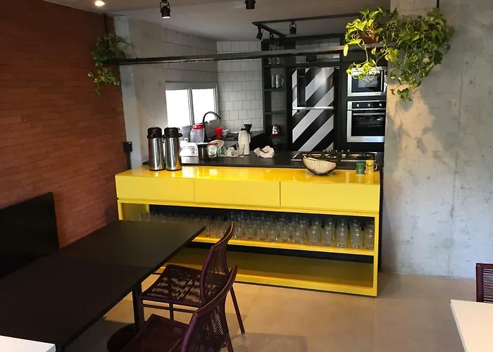 Artsy Vitoria Hostel