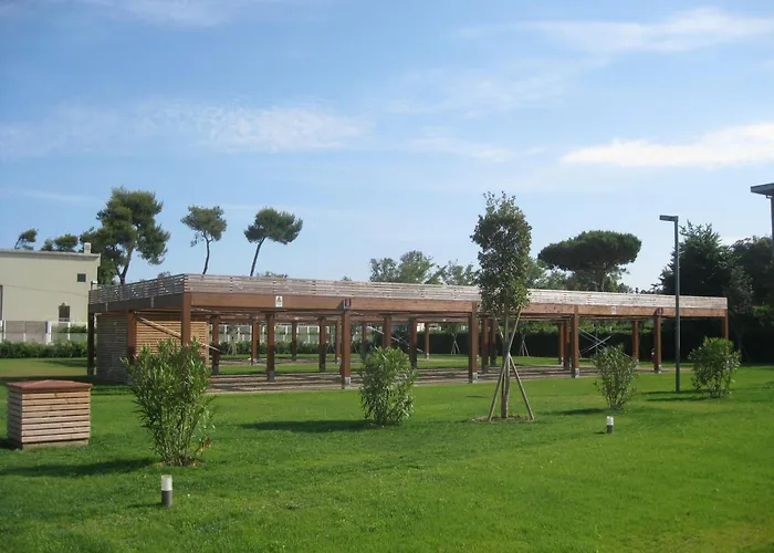 Eliopoli Beach Hostel&Restaurant