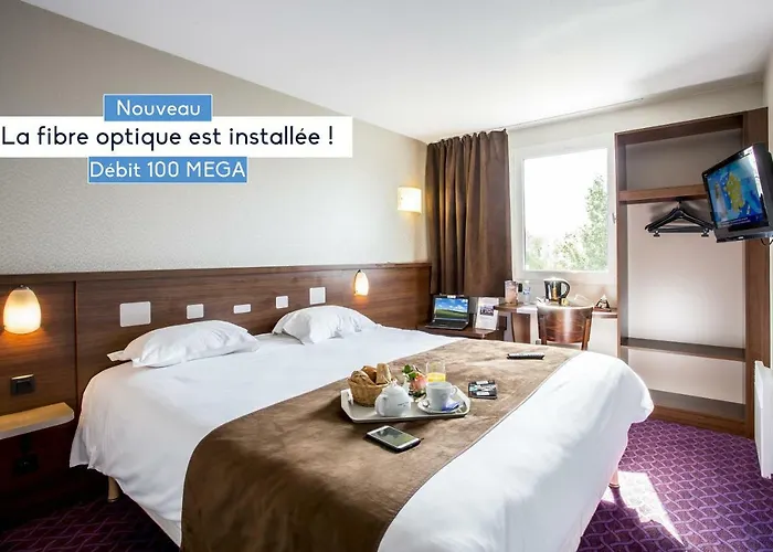 Brit Hotel Rennes Le Castel