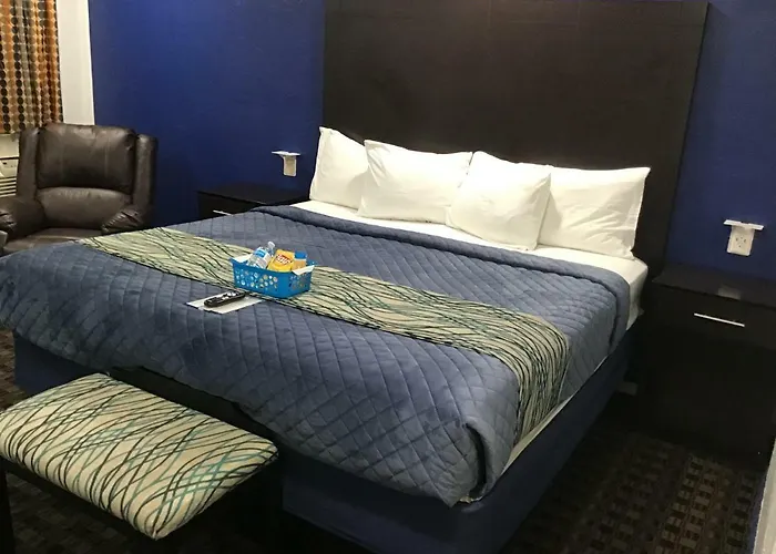 Budget Inn & Suites