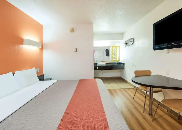 Motel 6-Columbus, Oh - Worthington