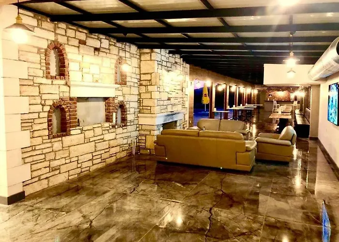 Victoria Hotel&Lounge