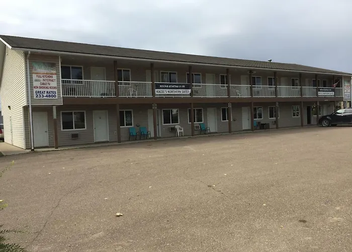 Kacee'S Northern Suites