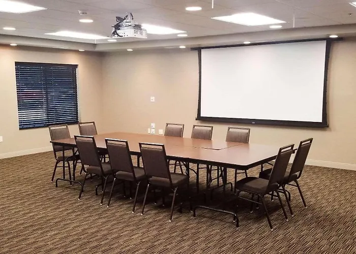 Country Inn & Suites By Radisson, St Cloud West, Mn