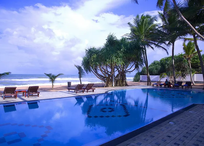 Whispering Palms Hotel