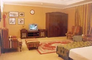 Anqing Business Hotel