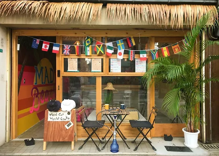 Mad Cat Hostel Osaka & Bar