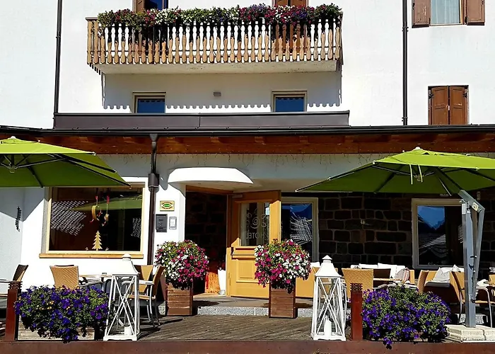 Ciasa Alpina Relax Hotel