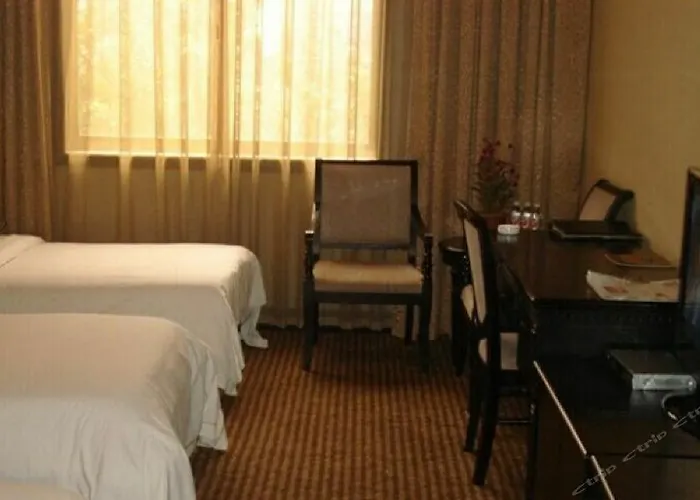 Yunmeng Hotel