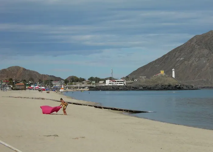 #53 Bungalow Seaside Hotel & Victors Rv Park