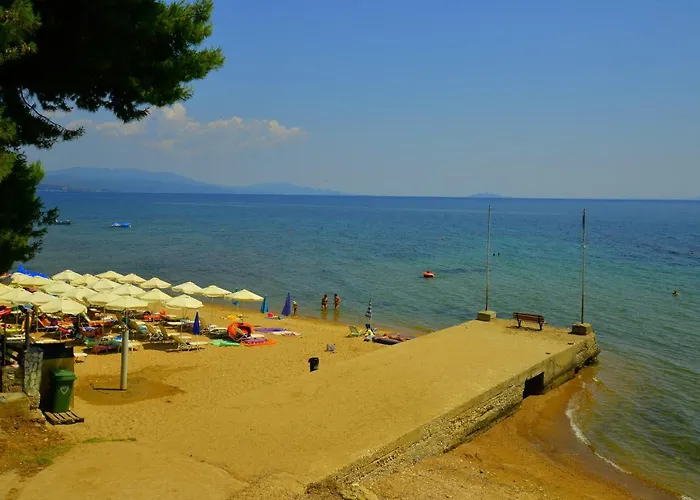 Golden Beach Hotel