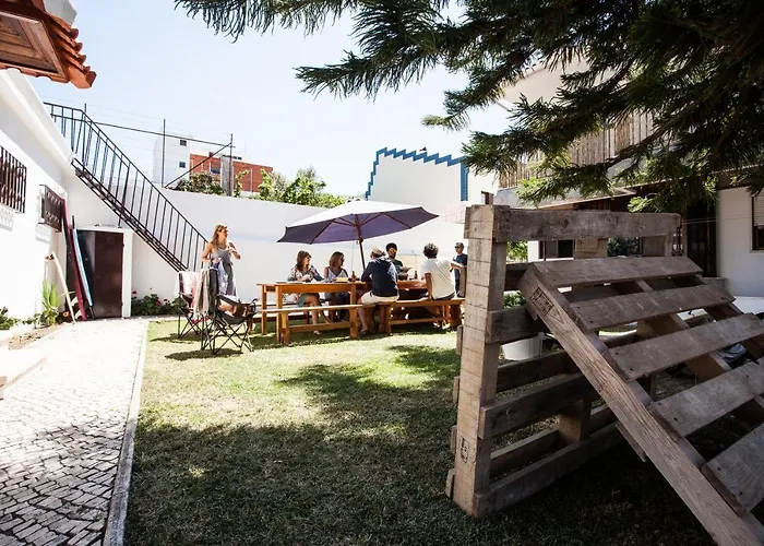 Lisbon Surf Villa