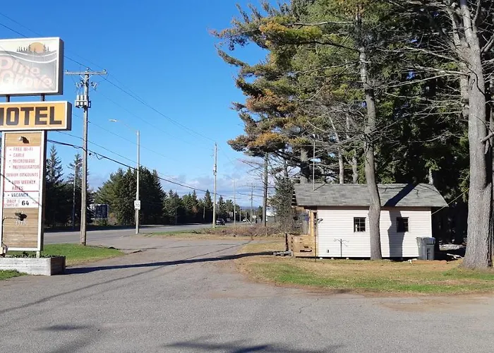 Pine Grove Motel