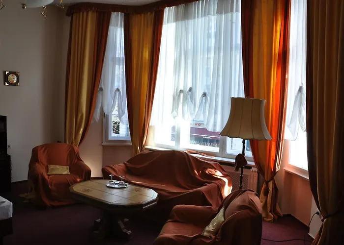 Hotel Pension Savoy Am Kurdamm Und Zoo Berlin