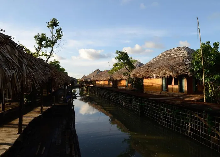 Baan​ Tonlamphu​ Pakpra