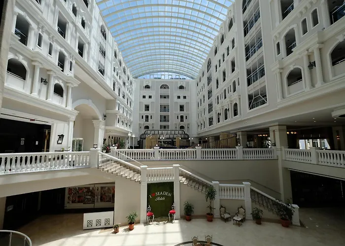 Seaden Sea World Resort&Spa