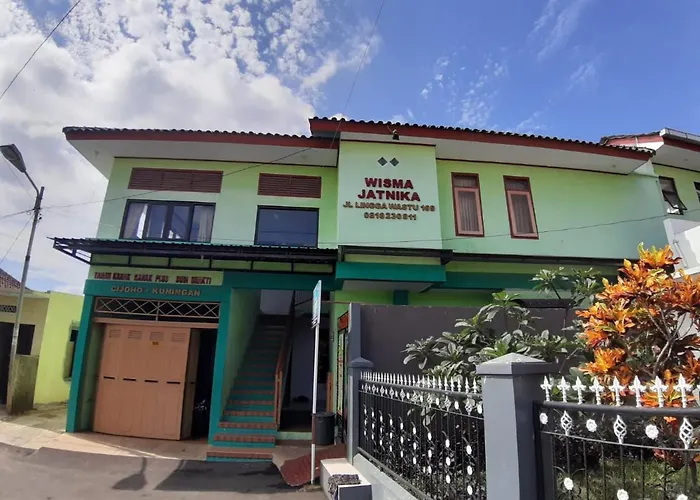 Oyo Life 2884 Wisma Jatnika Syariah