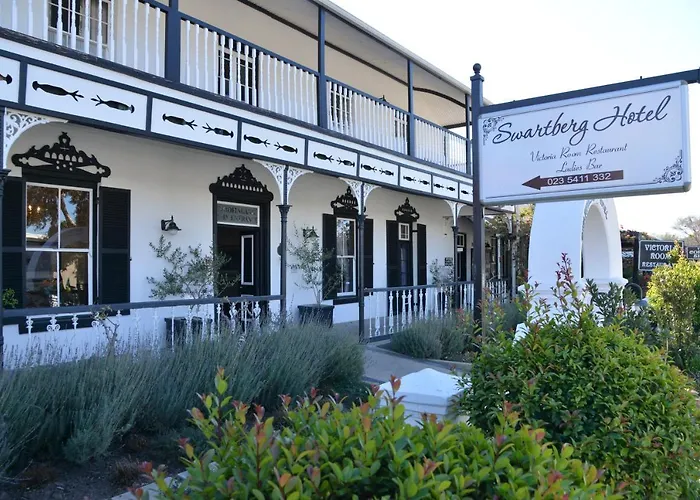 Swartberg Hotel, Cork Tree Collection