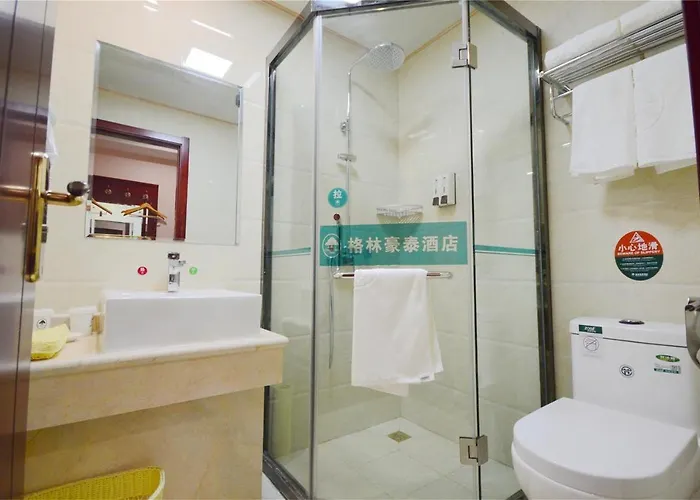 Greentree Alliance Jinhua Dongyang East Bus Station Dongyong Road Hotel